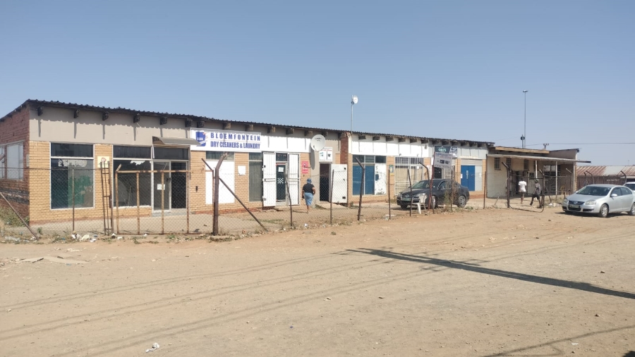 Commercial Property for Sale in Bochabella Free State